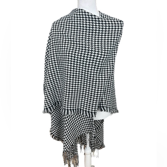 Lane Bryant Open Front Houndstooth Poncho One Size Black/white - Picture 2 of 5